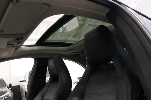MERCEDES-BENZ CLA 200 usata 22