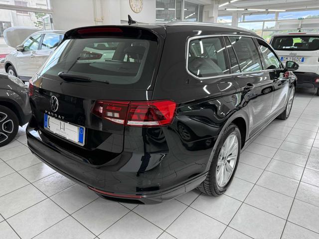 VOLKSWAGEN Passat Variant usata, con Sistema di navigazione
