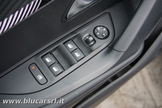 PEUGEOT 2008 usata, con Frenata d
