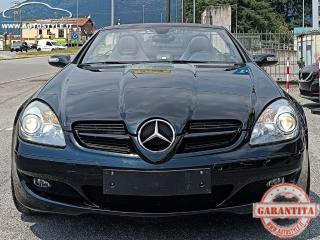 MERCEDES-BENZ SLK 200 usata, con Sensori di parcheggio posteriori