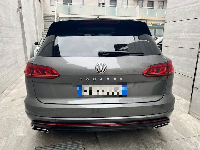 VOLKSWAGEN Touareg usata, con Alzacristalli elettrici