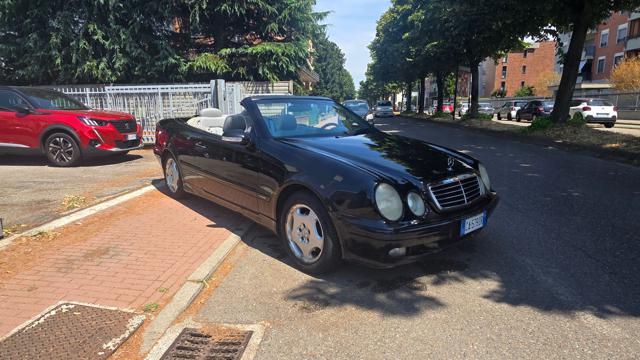 MERCEDES-BENZ CLK 200 usata, con ESP