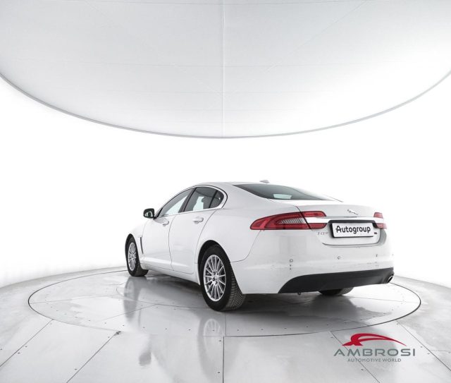 JAGUAR XF usata 3