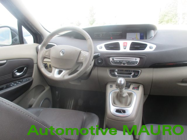 RENAULT Scenic usata, con Sedile posteriore sdoppiato