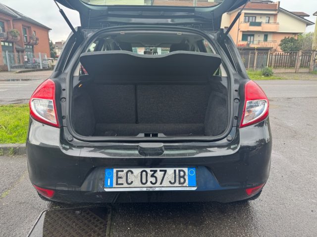 RENAULT Clio usata, con Controllo trazione