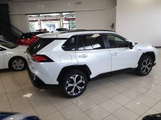 SUZUKI Across usata, con Autoradio