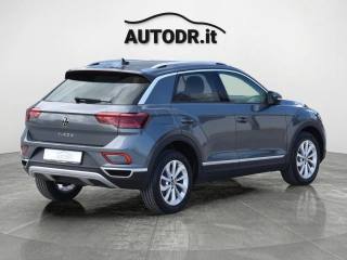 VOLKSWAGEN T-Roc usata, con Volante in pelle