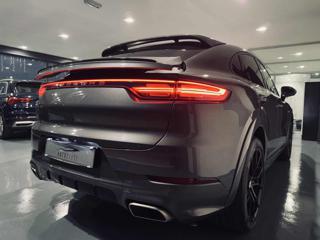 PORSCHE Cayenne usata, con Autoradio