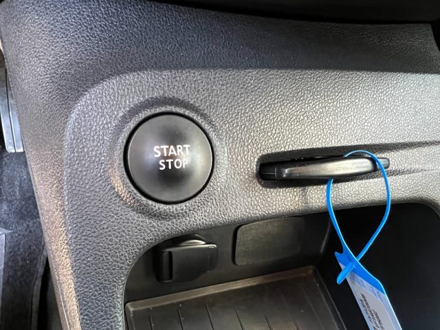RENAULT Captur usata 25