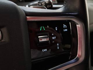 LAND ROVER Discovery Sport usata, con Touch screen