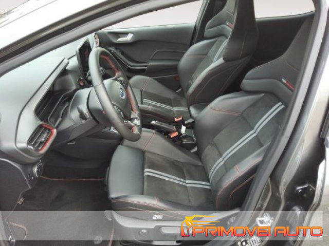 FORD Fiesta usata, con Autoradio