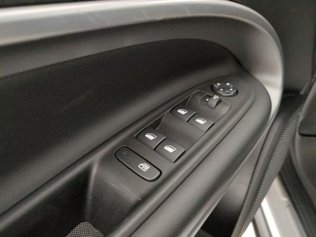 JEEP Avenger usata, con Servosterzo