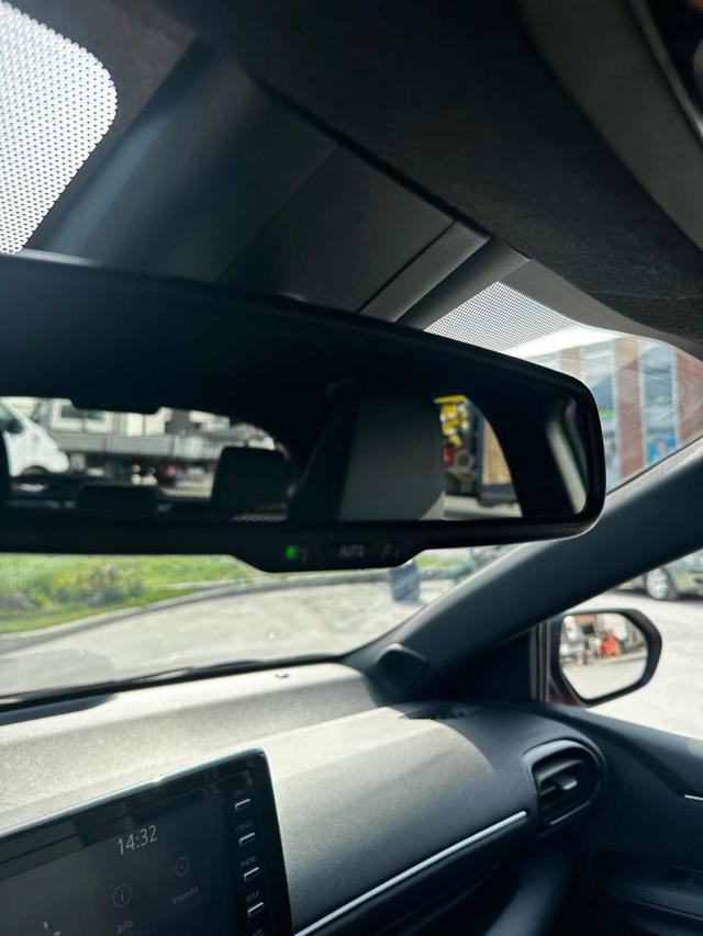 TOYOTA Yaris usata, con Chiusura centralizzata telecomandata