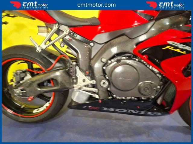 HONDA CBR 1000 RR usata 4