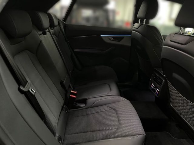 AUDI Q8 usata, con Cronologia tagliandi