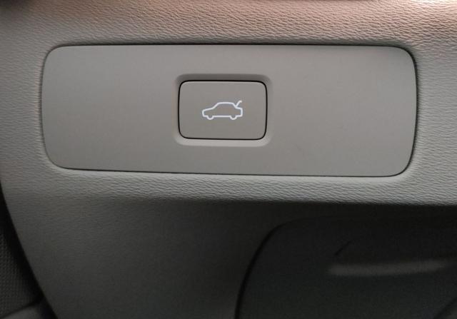 VOLVO XC90 usata, con Controllo trazione