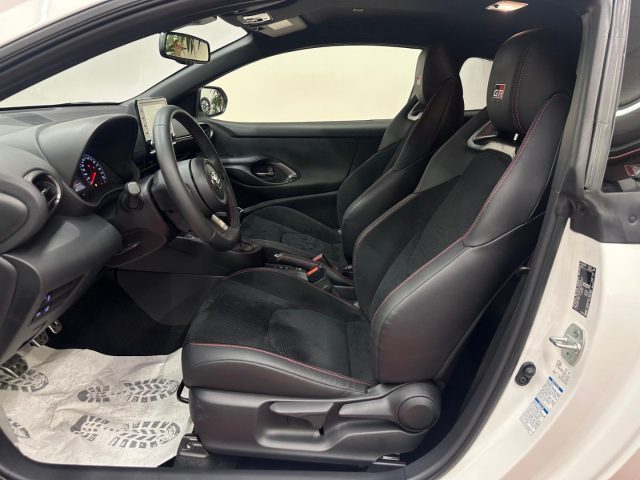 TOYOTA Yaris usata, con Controllo trazione