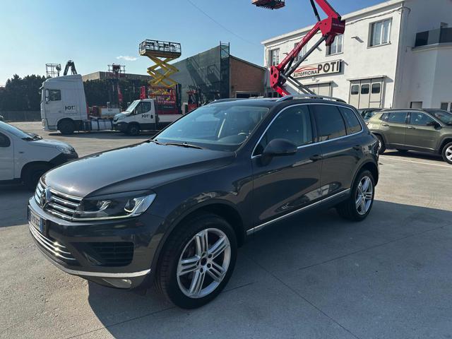 VOLKSWAGEN Touareg usata, con ABS