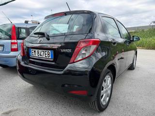 TOYOTA Yaris usata, con Airbag laterali