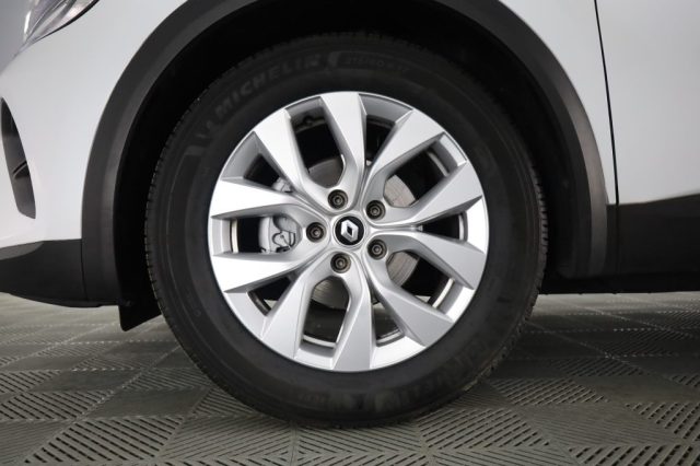 RENAULT Captur usata 8
