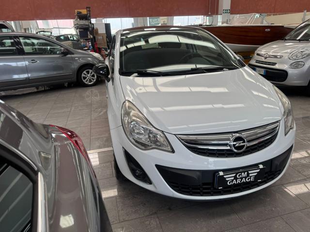 OPEL Corsa usata, con Boardcomputer