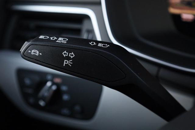 AUDI A4 usata, con Hill holder