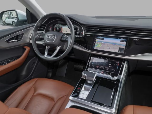 AUDI Q8 usata, con Boardcomputer