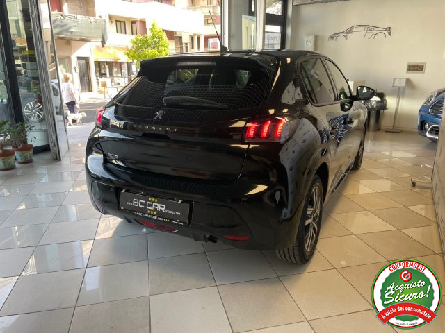 PEUGEOT 208 usata, con MP3
