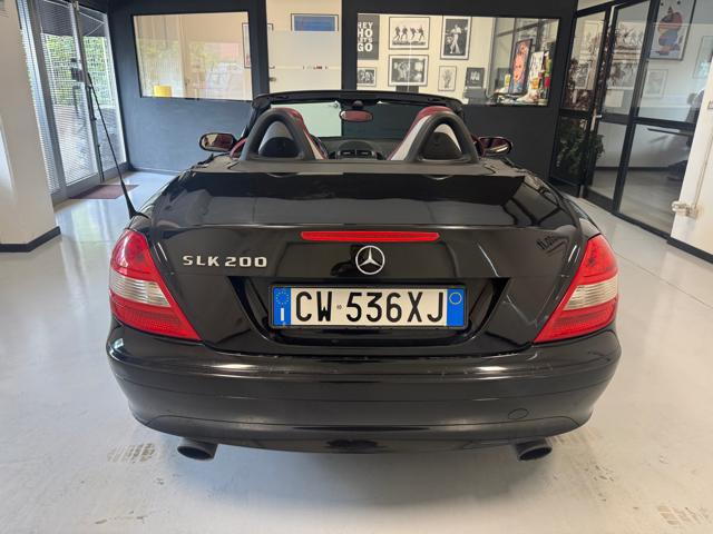 MERCEDES-BENZ SLK 200 usata, con Alzacristalli elettrici