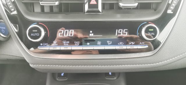 TOYOTA Corolla usata, con Cruise Control