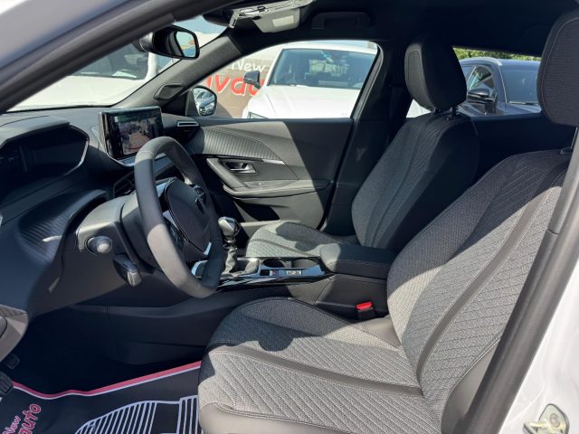 PEUGEOT 2008 usata, con Chiusura centralizzata