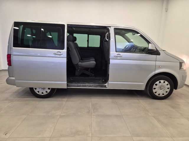 VOLKSWAGEN Caravelle usata, con Boardcomputer