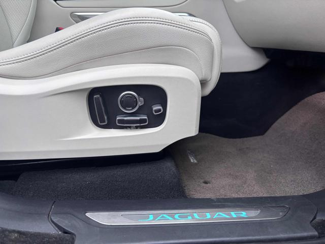 JAGUAR F-Pace usata, con Controllo automatico clima