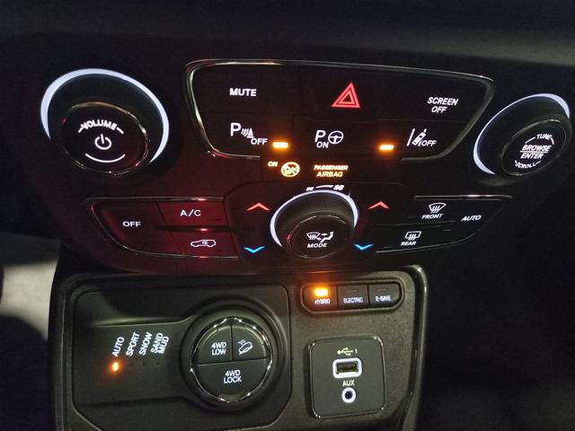 JEEP Compass usata, con Park Distance Control