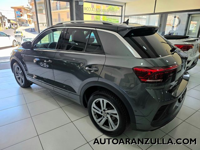 VOLKSWAGEN T-Roc usata, con Autoradio