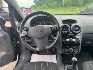 OPEL Corsa usata, con Servosterzo