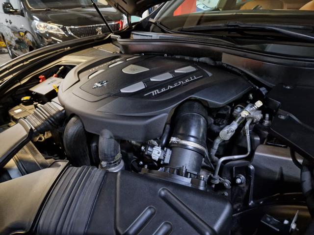 MASERATI Levante usata, con Sedile posteriore sdoppiato
