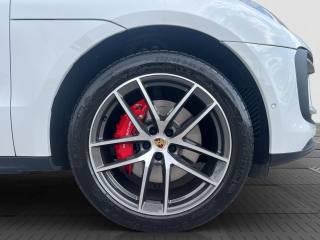 PORSCHE Macan usata 13