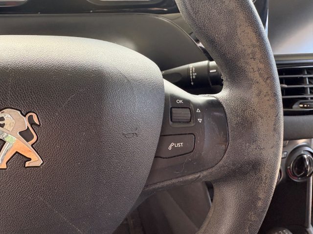 PEUGEOT 208 usata, con Fendinebbia