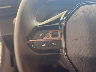 PEUGEOT 2008 usata, con Autoradio digitale