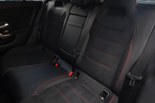 MERCEDES-BENZ CLA 220 usata, con Bracciolo