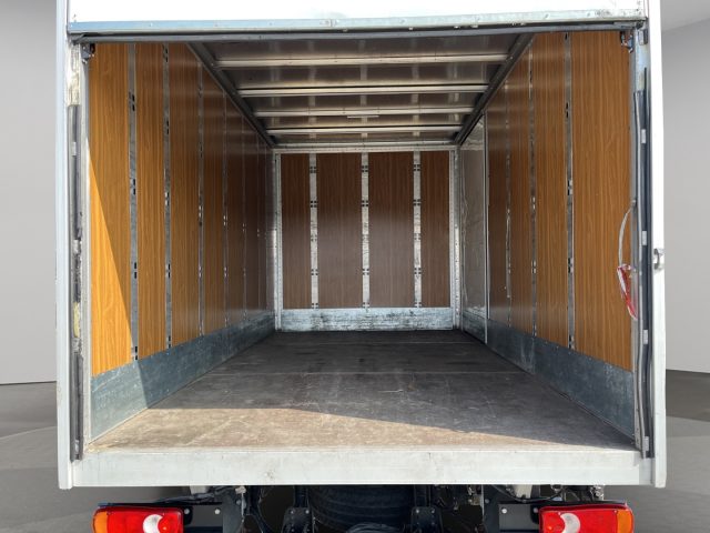 PEUGEOT Boxer usata 13