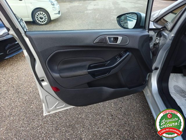 FORD Fiesta usata, con Boardcomputer