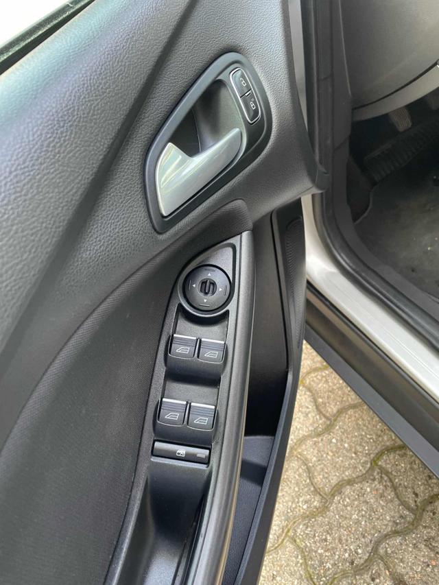 FORD Focus usata, con Servosterzo