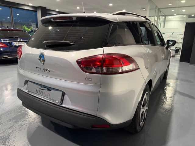 RENAULT Clio usata, con Alzacristalli elettrici