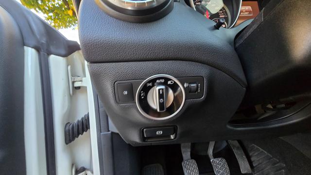 MERCEDES-BENZ CLA 200 usata, con Volante in pelle
