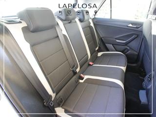 VOLKSWAGEN T-Roc usata, con USB