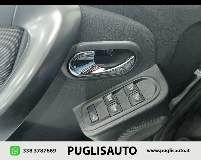 DACIA Duster usata, con Sedile posteriore sdoppiato
