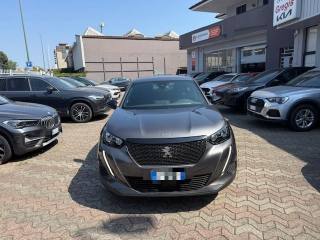 PEUGEOT 2008 usata, con Airbag