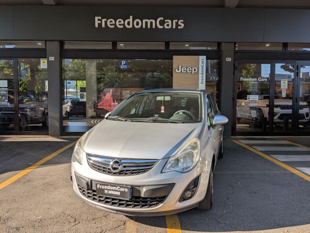 OPEL Corsa usata, con Airbag